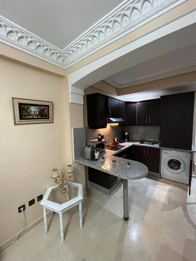 Luxury Apartment 3 In The Heart Of Gueliz, Wifi, Pool Marrakesh Bagian luar foto